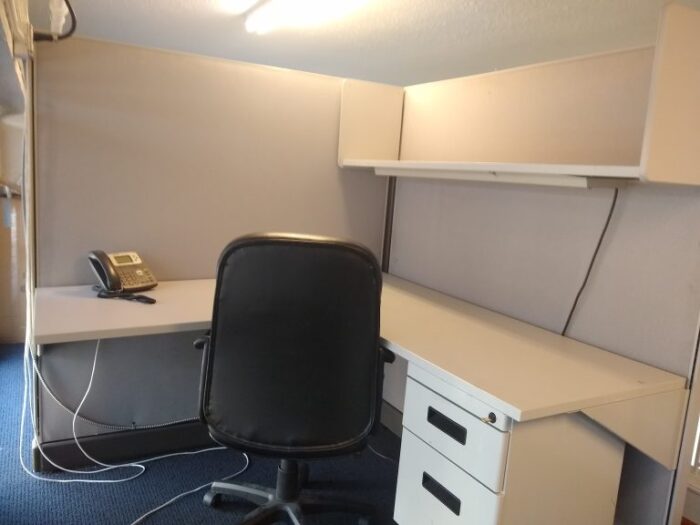 An office space inside 17th & Central Executive Suites - Workstation 9.